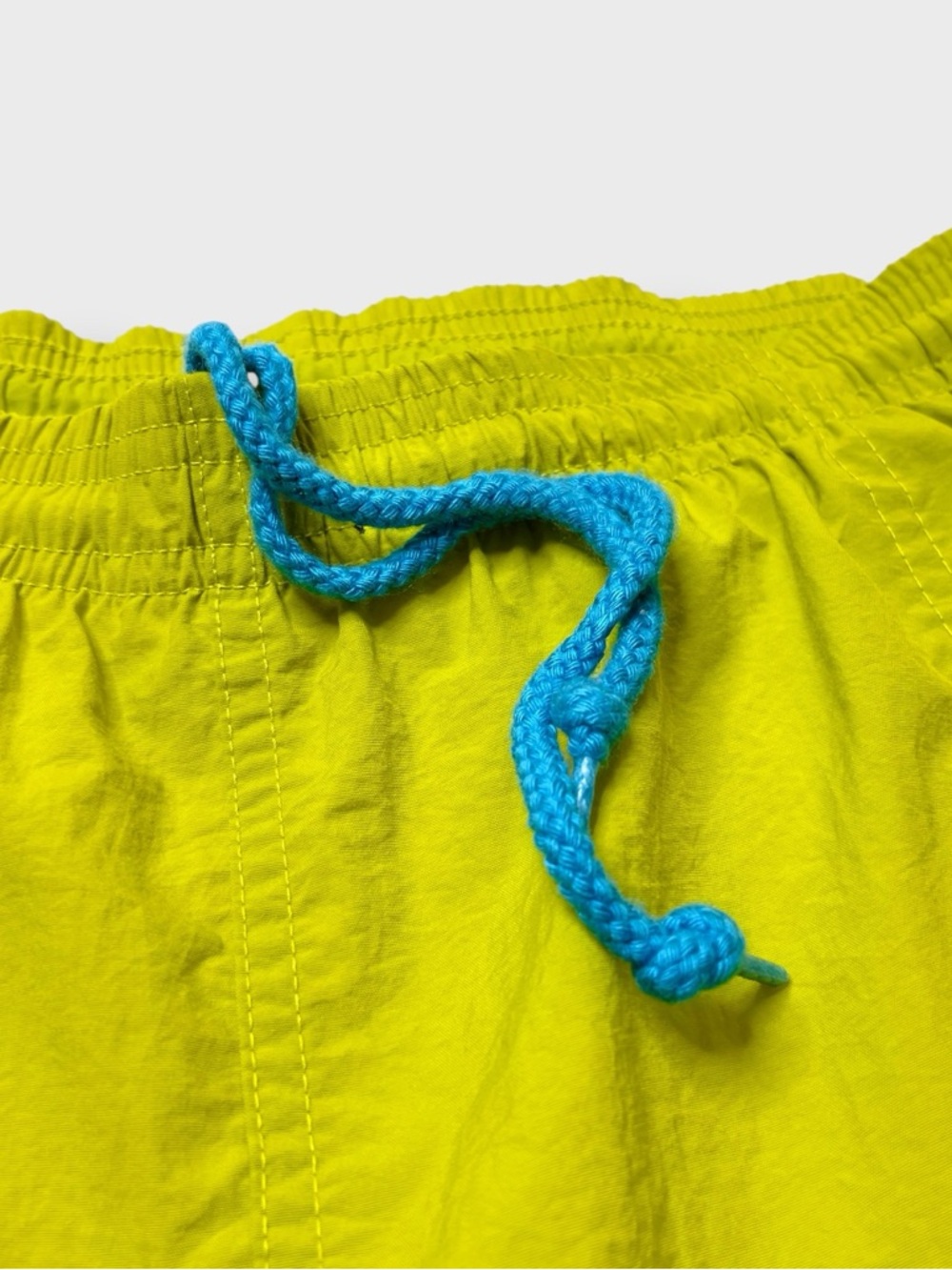 Vintage 90s Cheetah Nylon Lime Green Swim Trunks, Mesh Lined Shorts, Pockets L - Picture 4 of 9